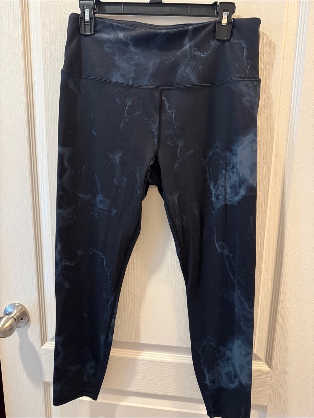 Spyder Black Marble-Print Active Leggings